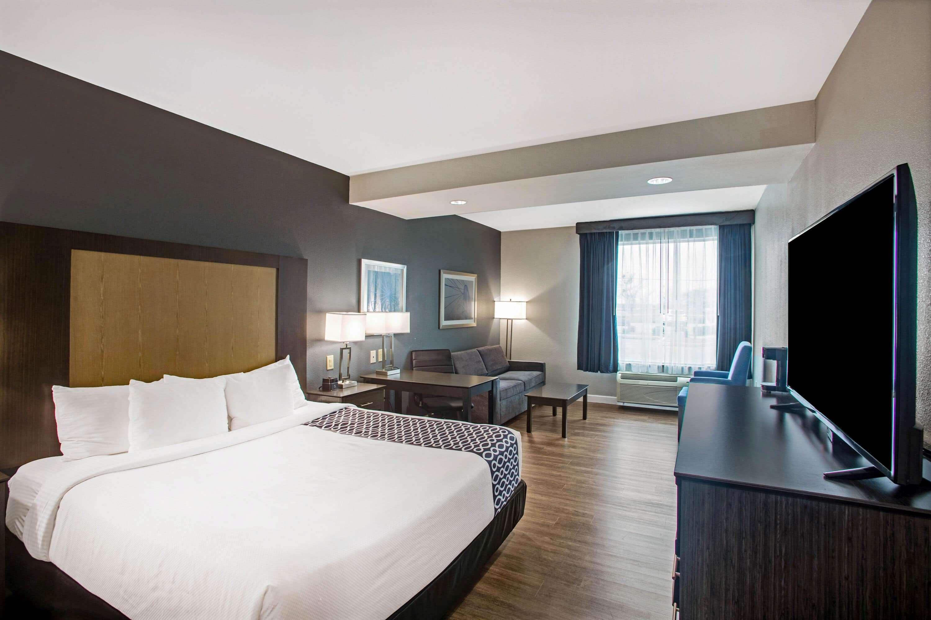Готель La Quinta By Wyndham Victoria - South Екстер'єр фото